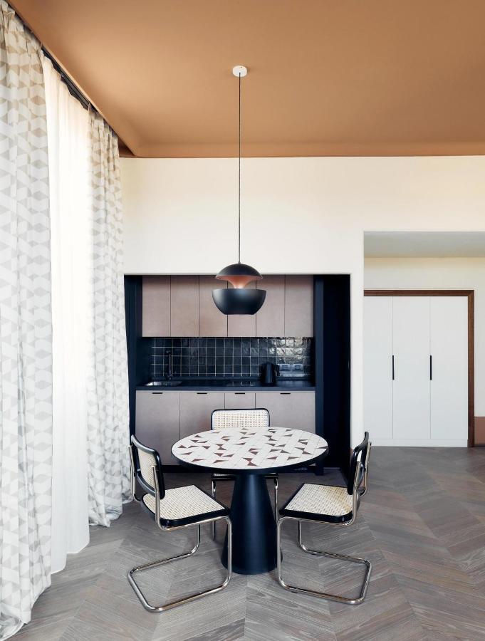 Palazzo Velabro, A Member Of Design Hotels Rom Exteriör bild